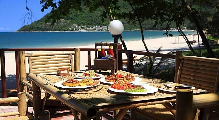 Khanom Hill Resort 11/50