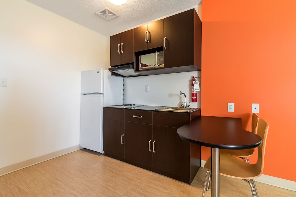 Motel6 Kingston, ON 9/62