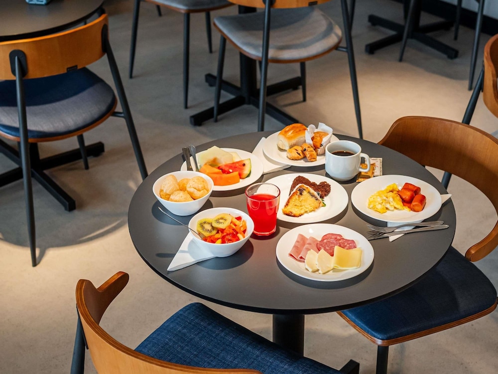 Ibis Navegantes Itajai 53/65