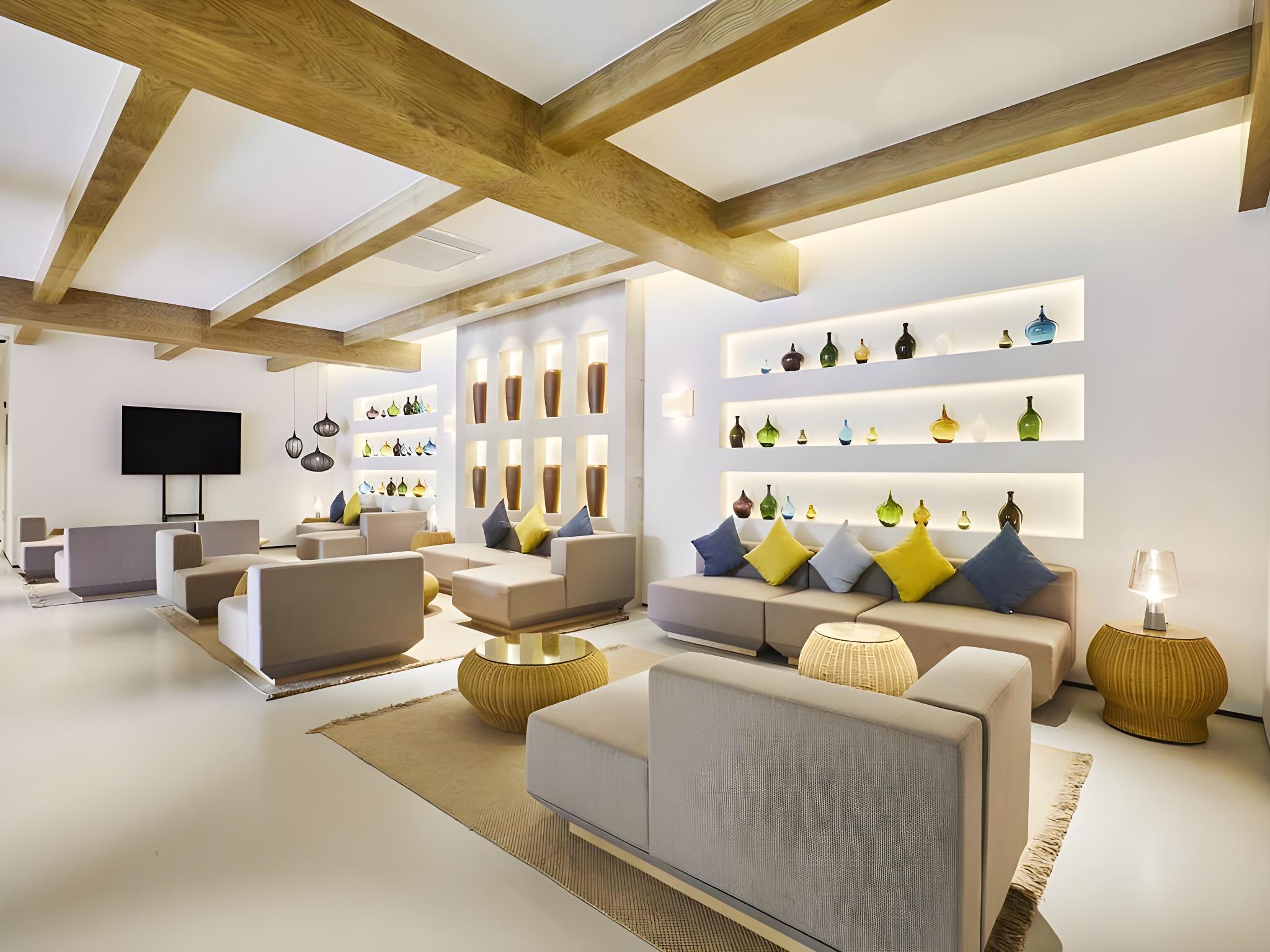 O.Live Social Hotel (Shanghai Xinzhuang Metro Station) 25/39