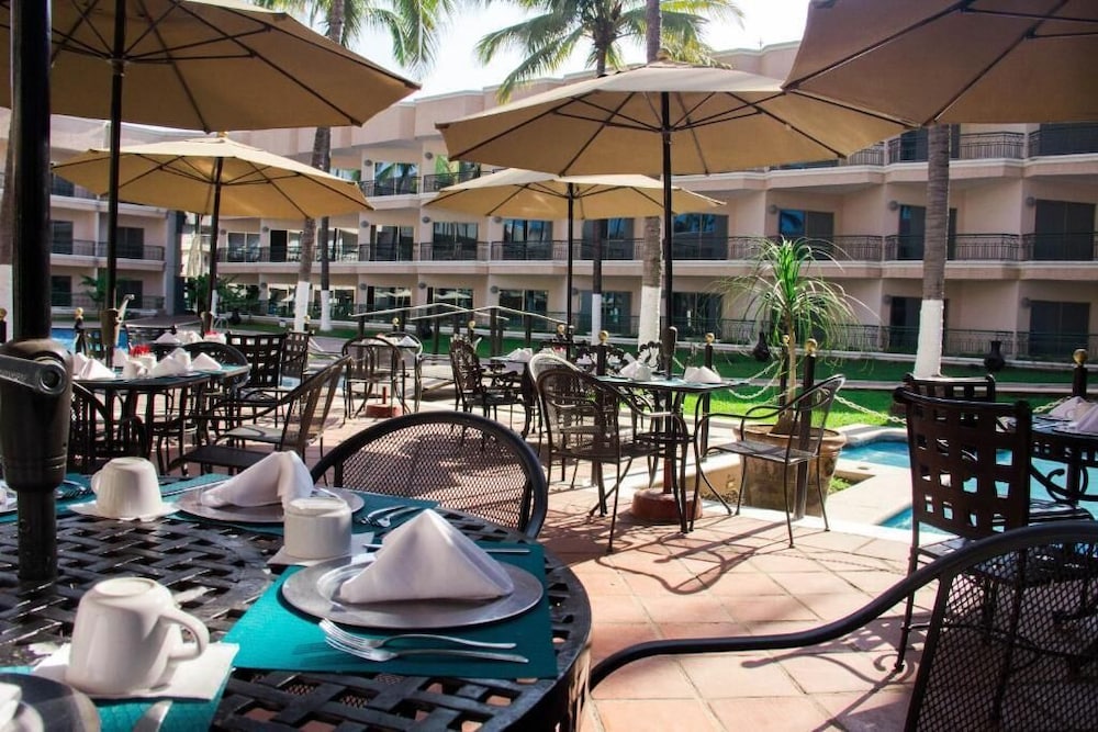 Nk Hotel Nekie Tepic 55/73