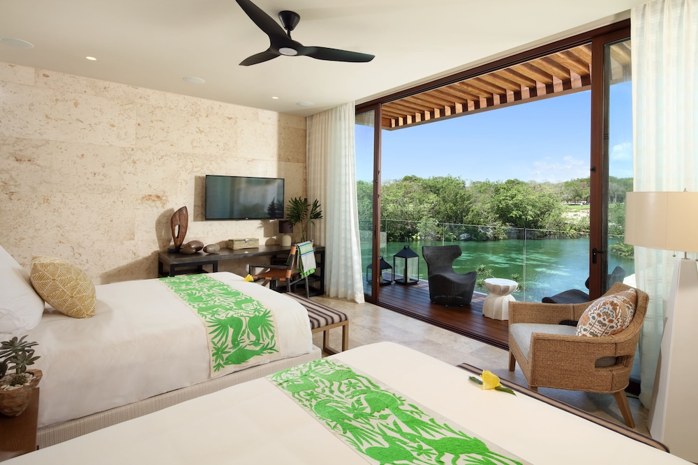Rosewood Mayakoba 36/89