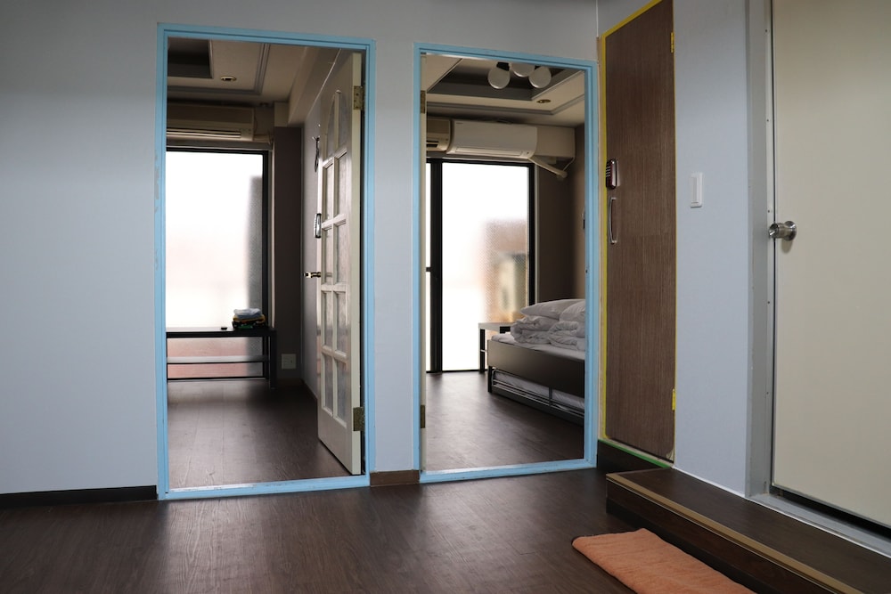 Sophiearth Hostel 51/73