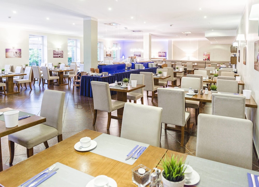 Hotel Domicil Hamburg By Golden Tulip Formerly Nordic Domicil 25/33