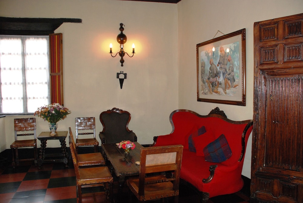 Mayan Inn 43/64