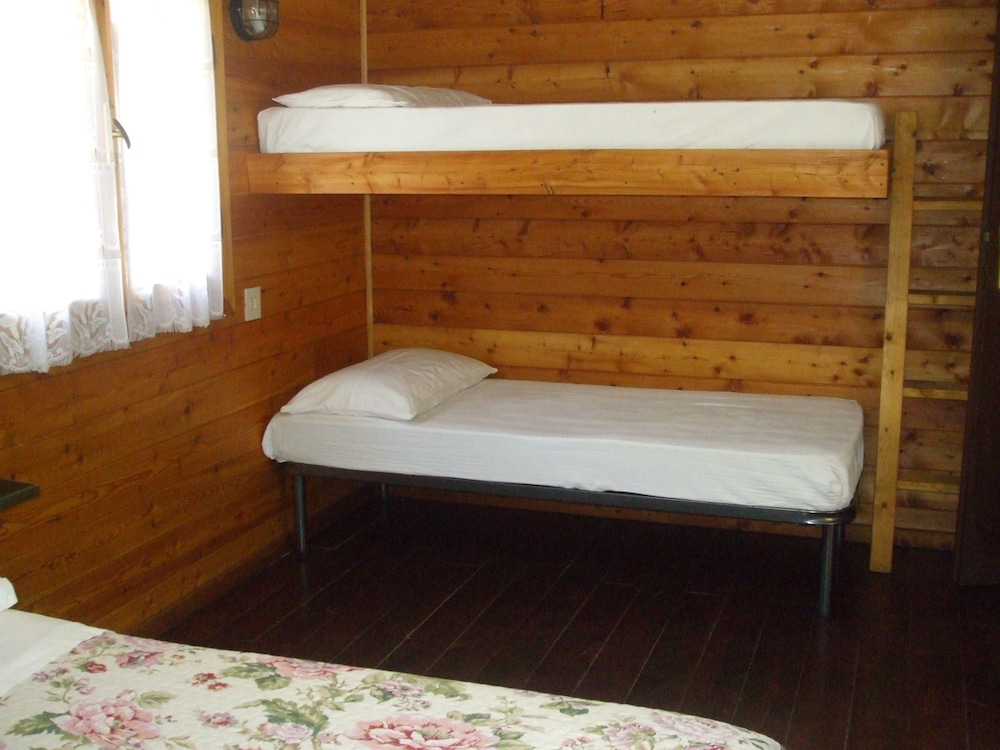 Camping Azzurro 30/31