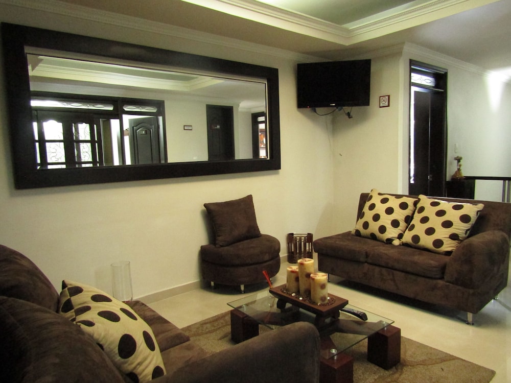 Hotel Aires Del Quindio 43/56