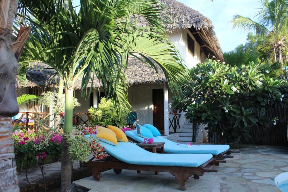 Mvuvi Lodge 43/50