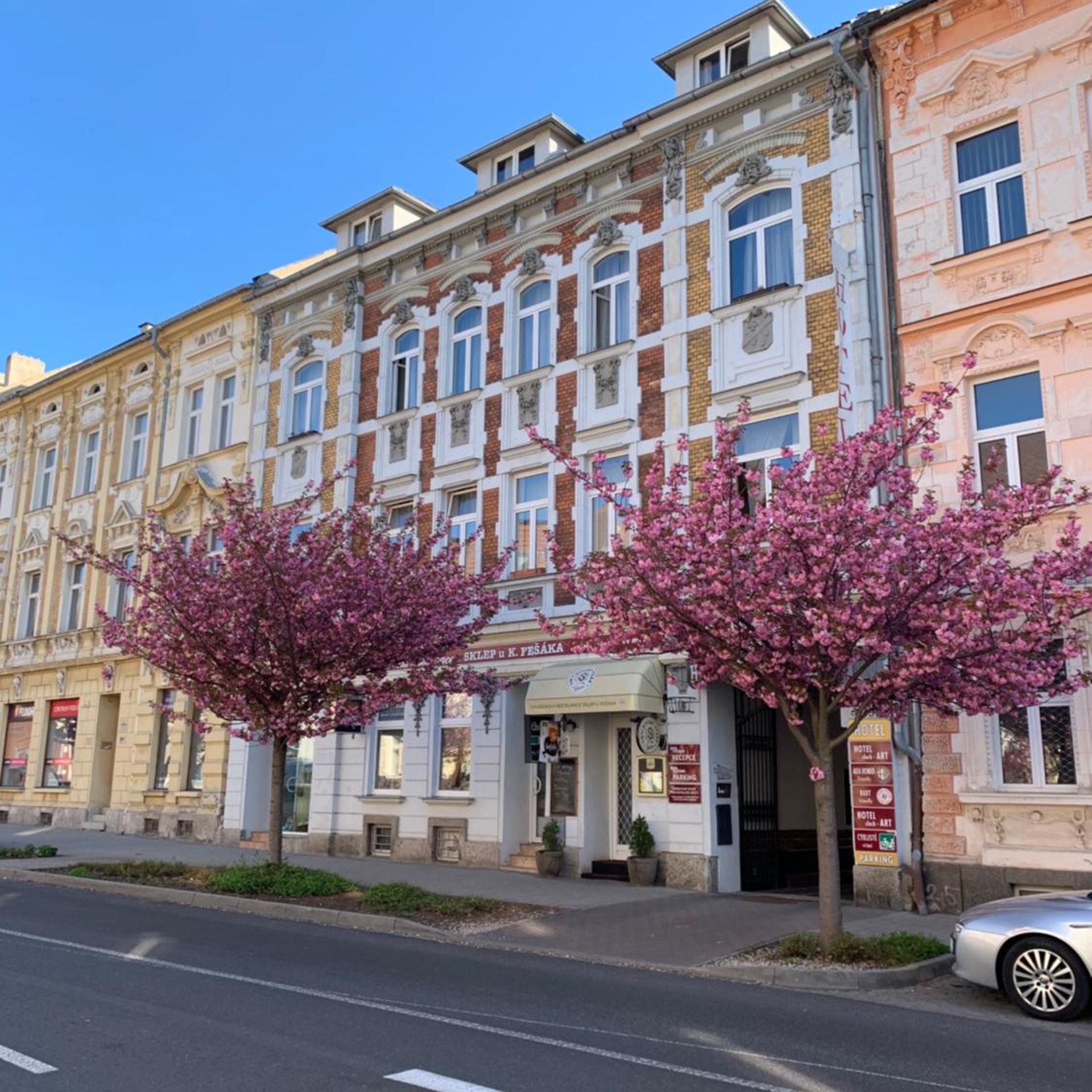 Hotel Clochard 48/56