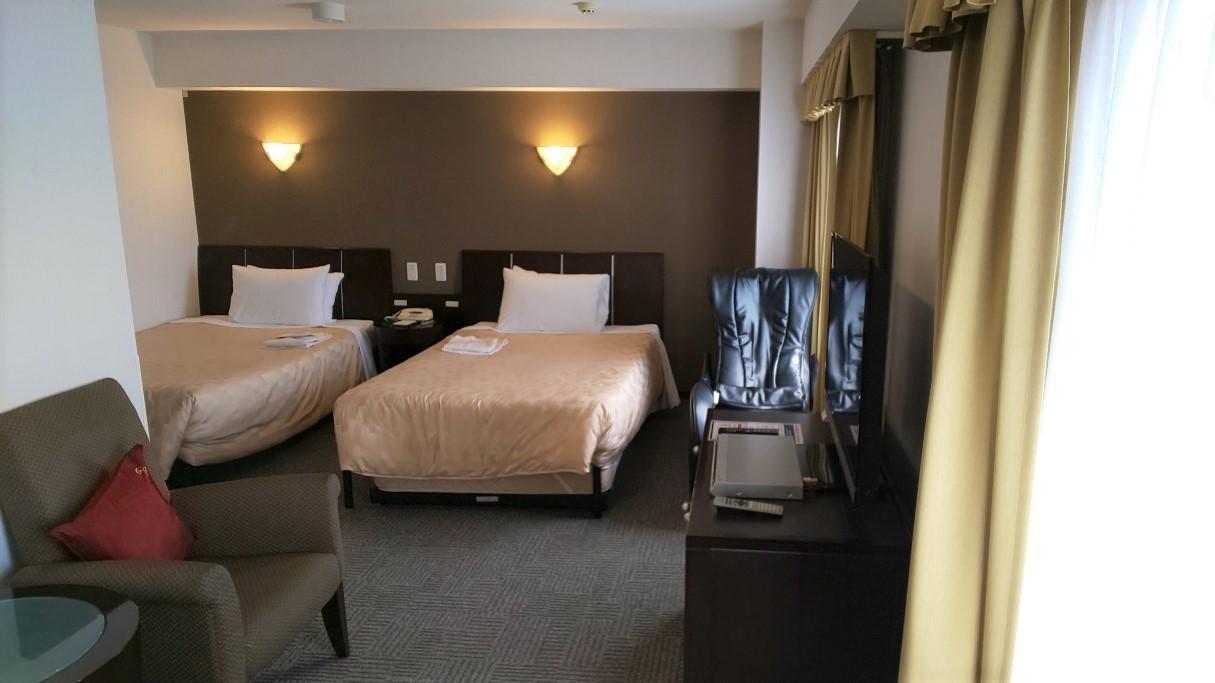 Room, Twin Beds, Night View, Smoking