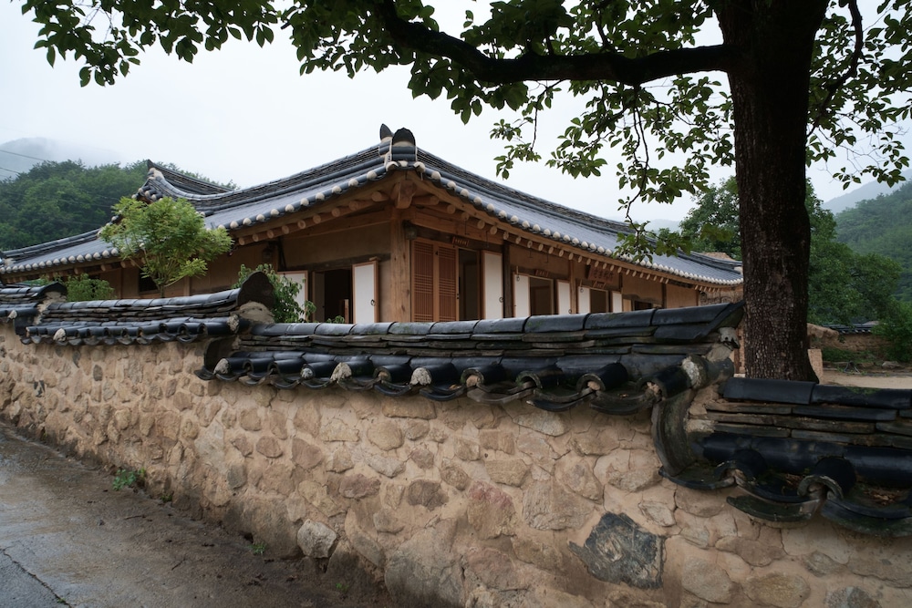 Jukheon Traditional House 41/50