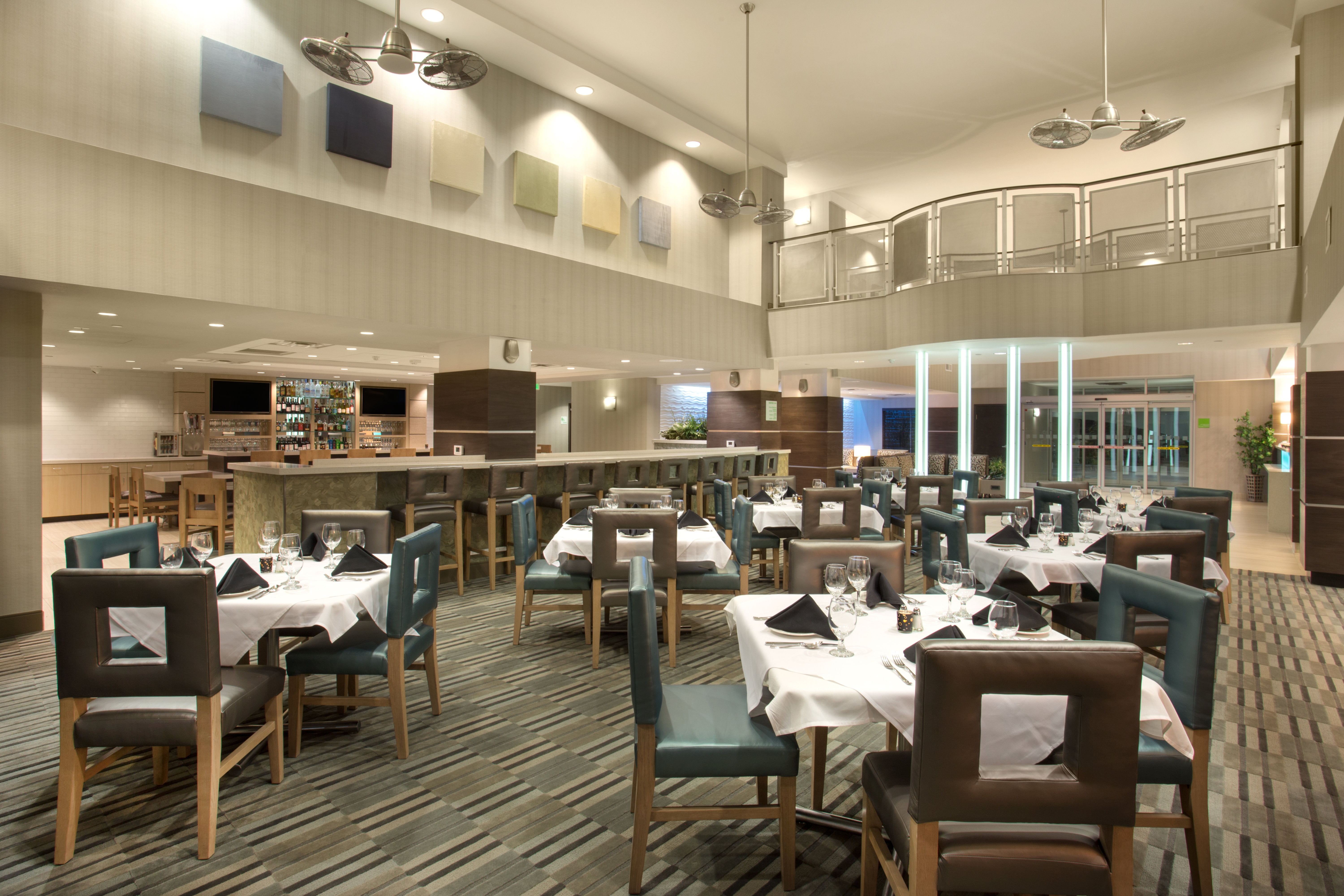 Holiday Inn And Suites Scottsdale North Airpark Ex Wingate By Wyndham Scottsdale 35/50