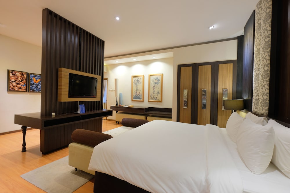 Diamond Hotel Solo 16/27