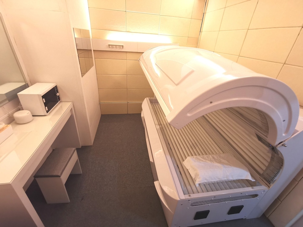 Inn Cube Ximen 25/38