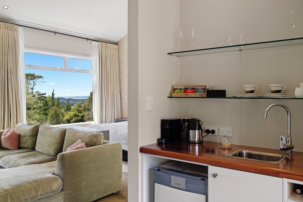 Woodhouse Mountain Lodge 13/50