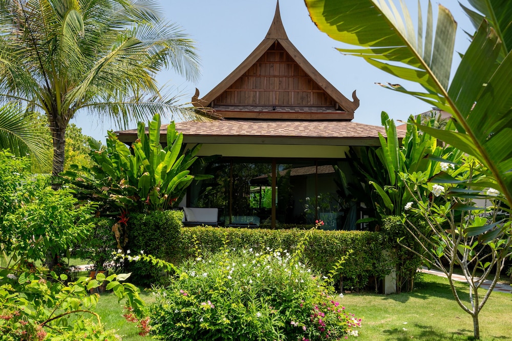 Lanta Palace Resort And Beach Club 41/50