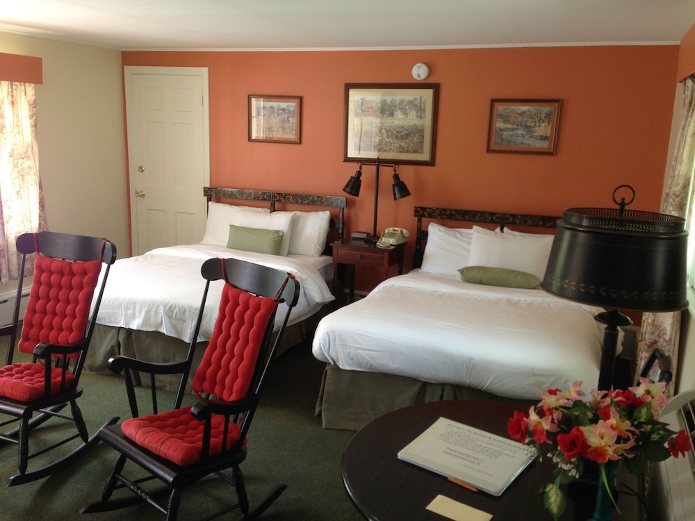 Four Winds Country Motel 9/34