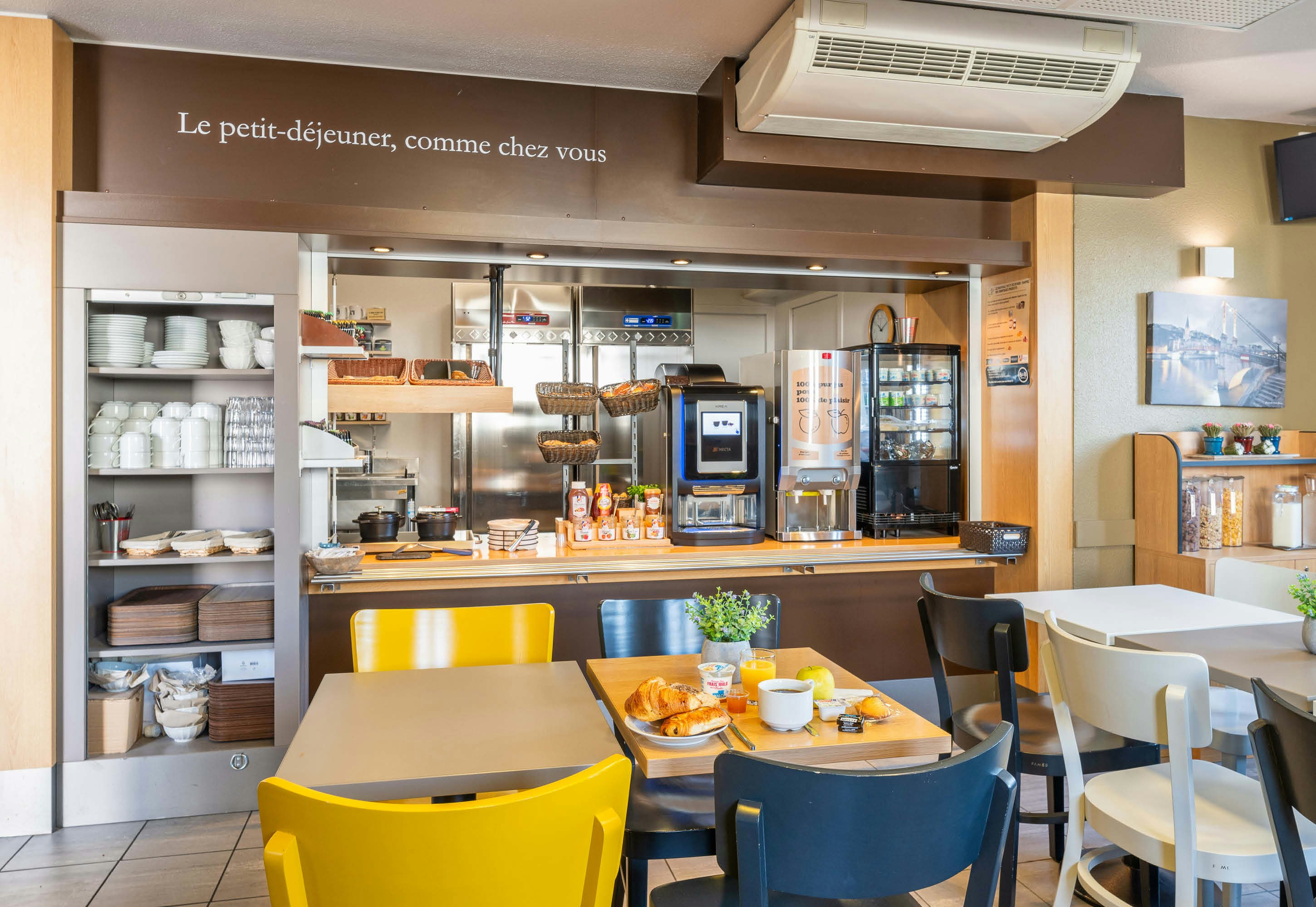 B&B Hotel Lyon Saint Bonnet Mid Plaine 11/17