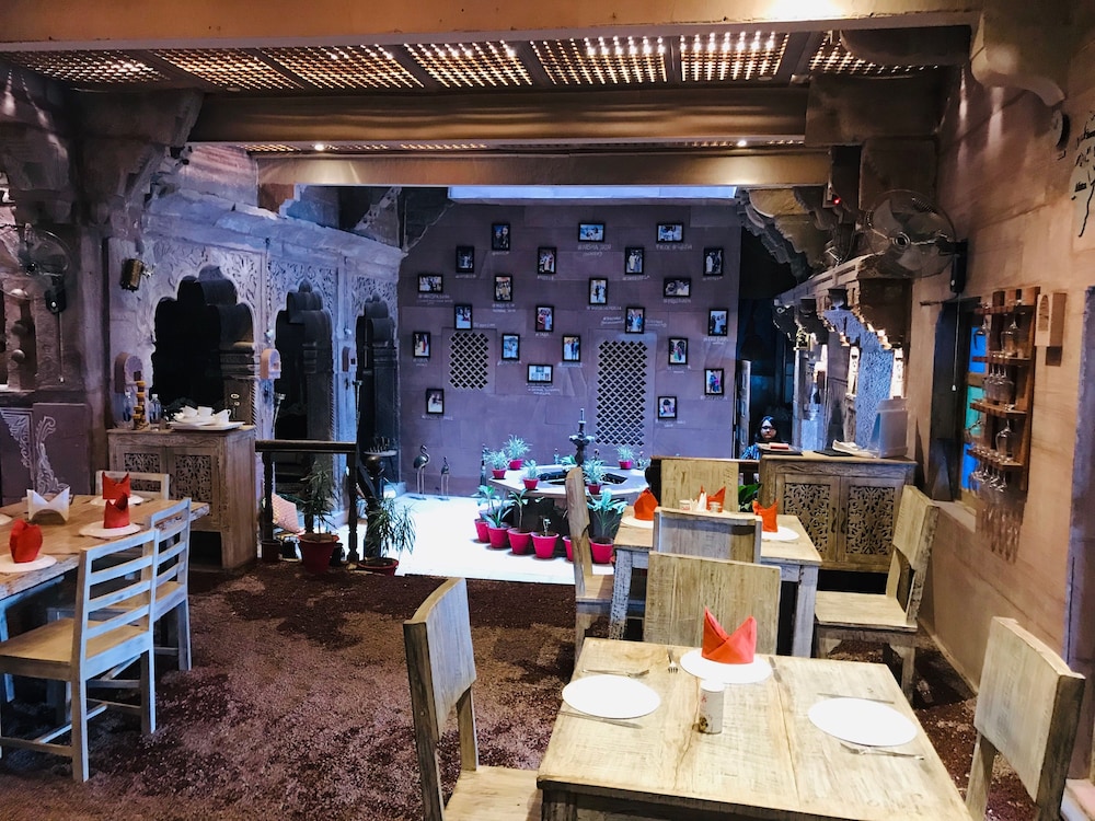 Rani Mahal 34/50