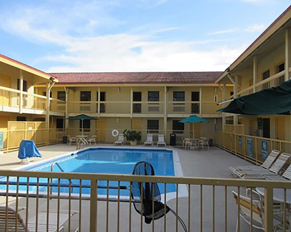 Quality Inn Harlingen TX 3/17