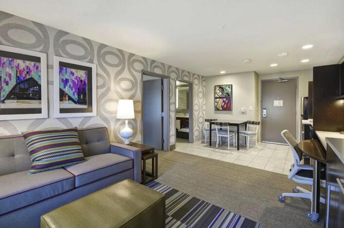 Home2 Suites by Hilton Lee's Summit Kansas City 8/13