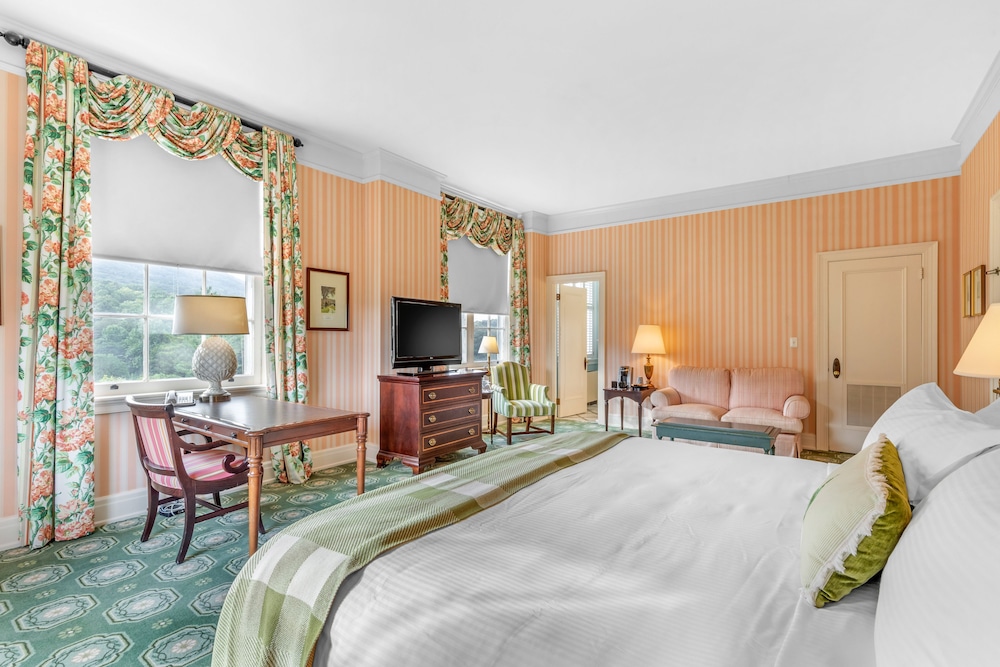 The Omni Homestead Resort 20/92