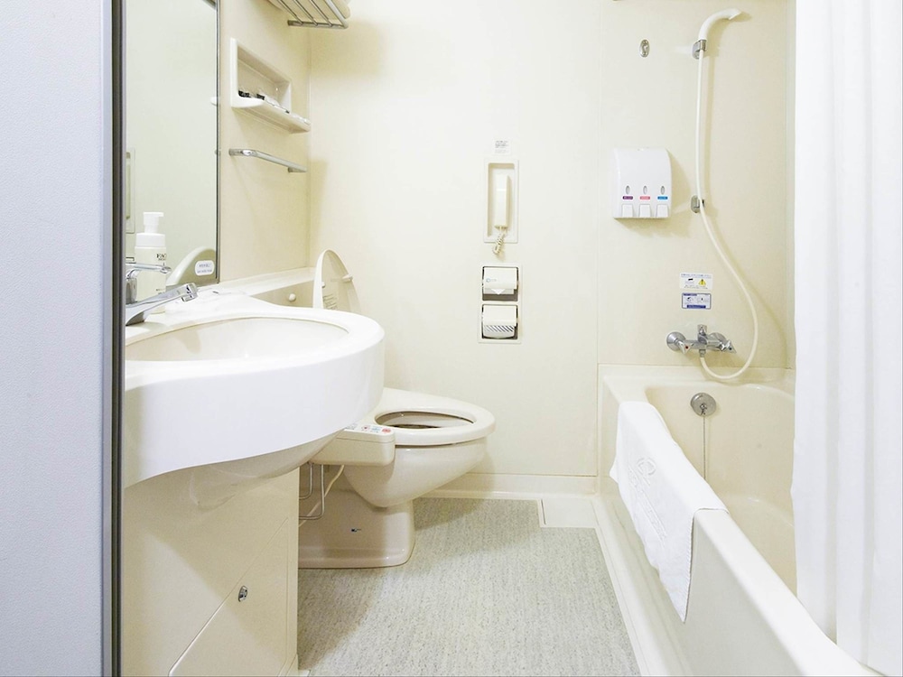 غرفة مفردة بسرير مزدوج، Apa Hotel and Resort Tokyo Bay Makuhari 5/6