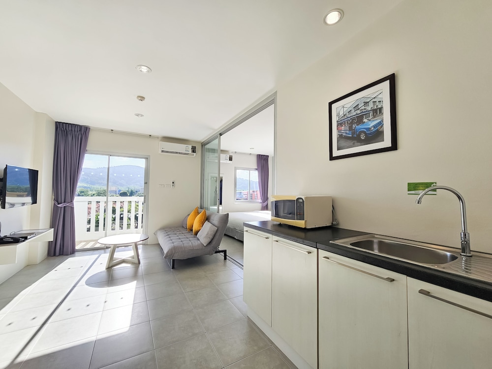 Recenta Suite Phuket Suanluang 22/50