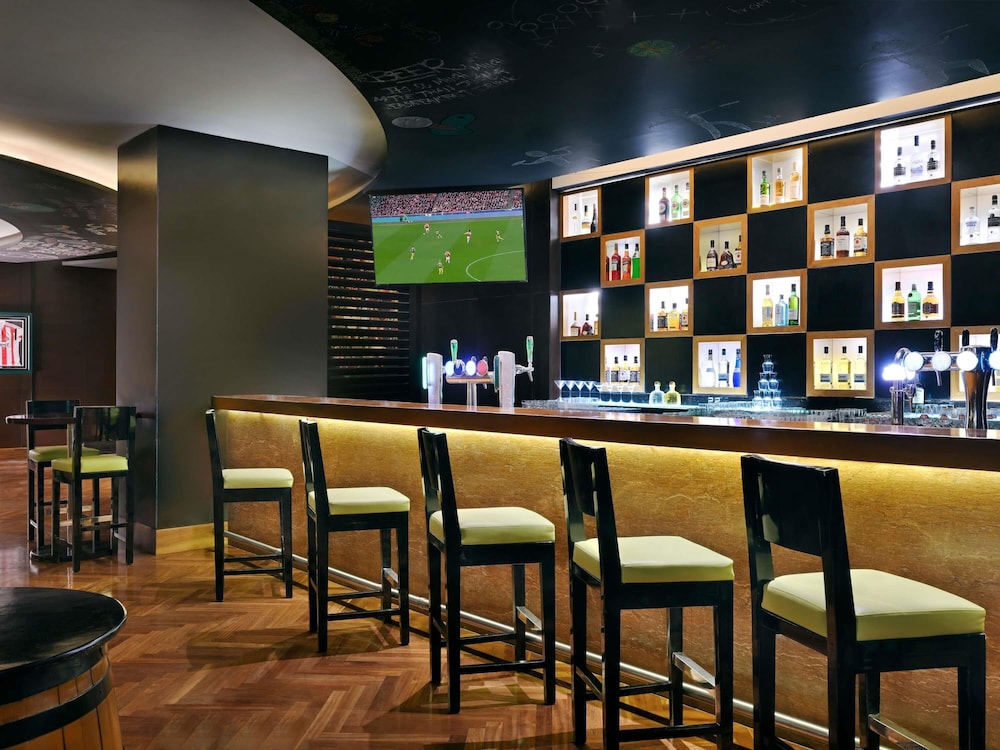 Movenpick Hotel Jumeirah Beach 52/66