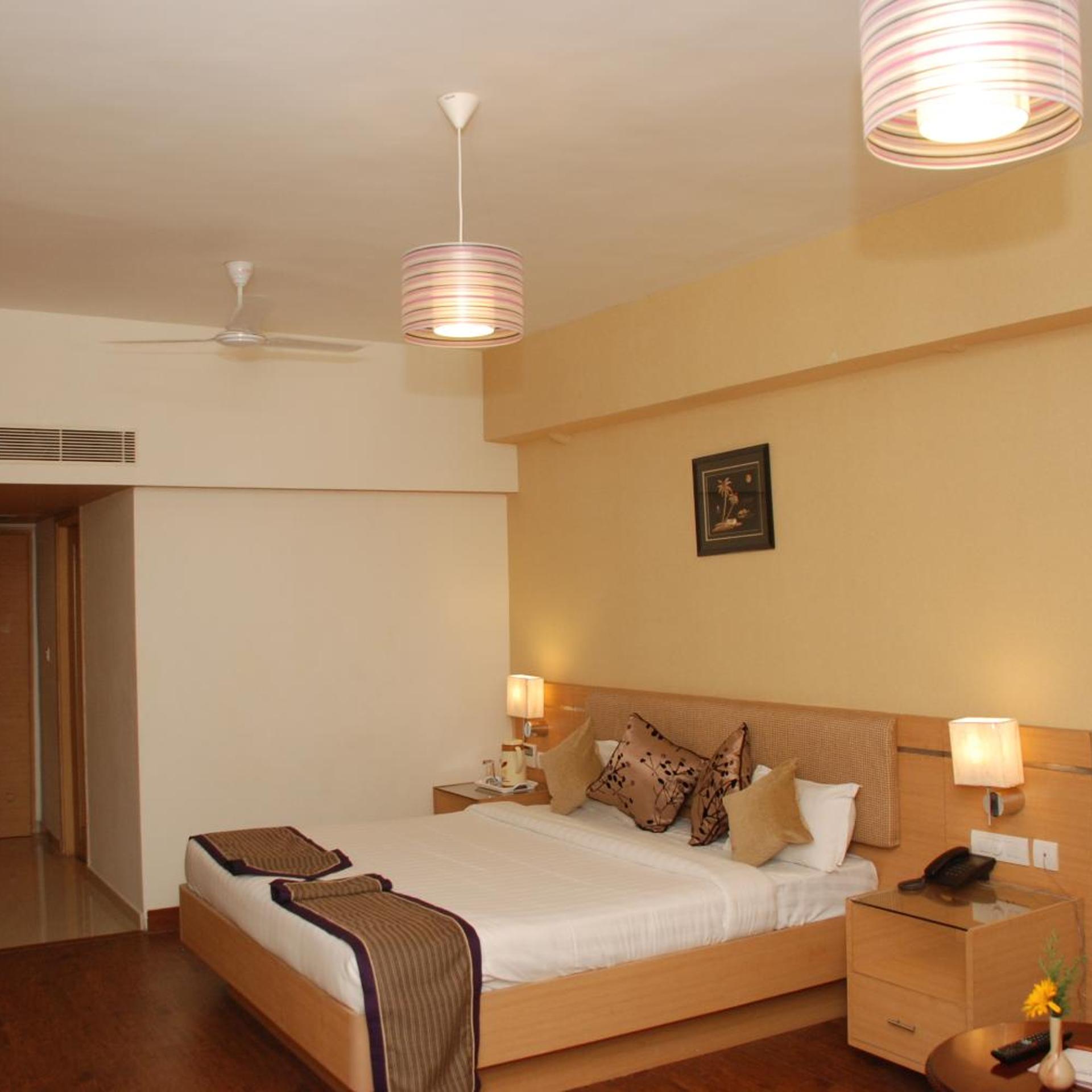 PLA KRISHNA INN 10/39