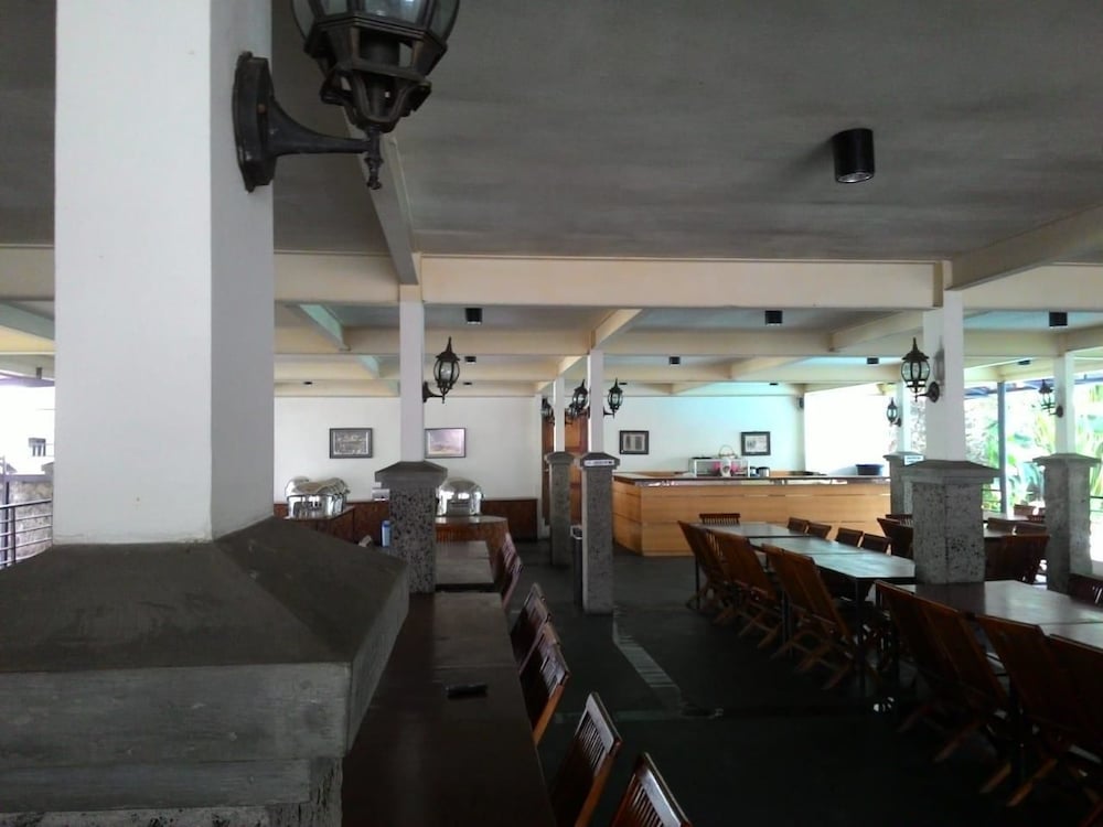 Hotel Augusta Lembang 14/20