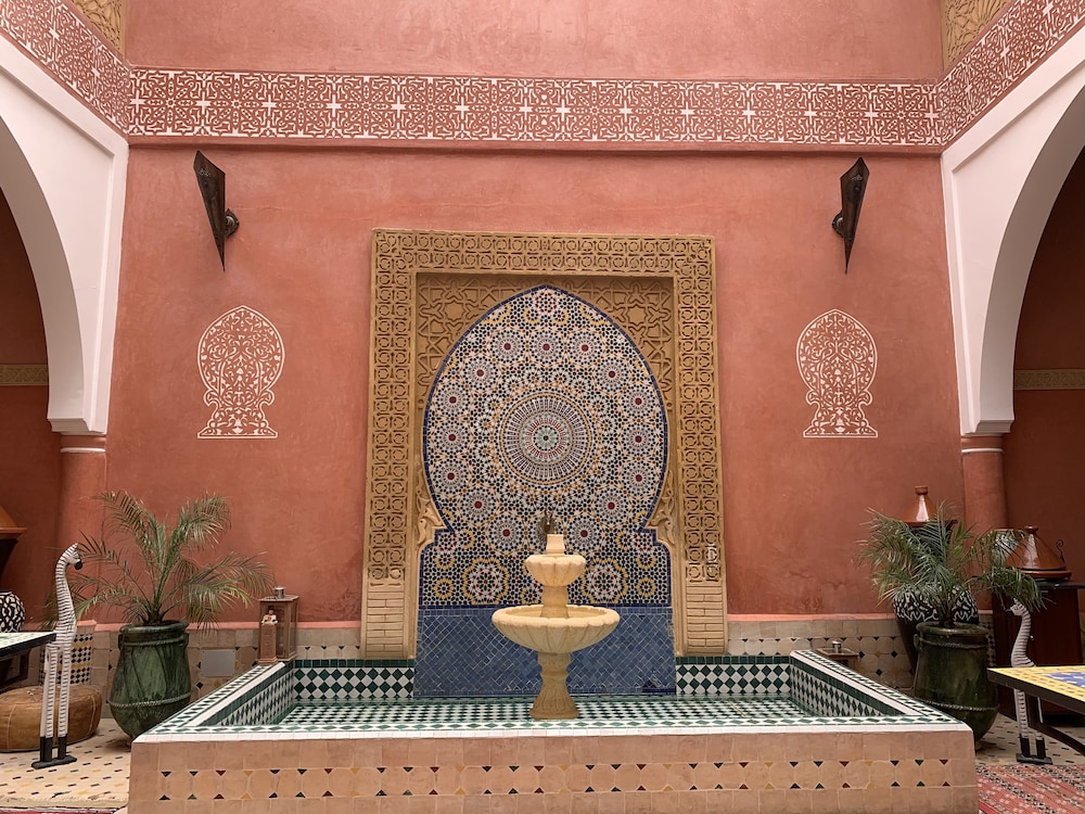 Riad Losra 6/67
