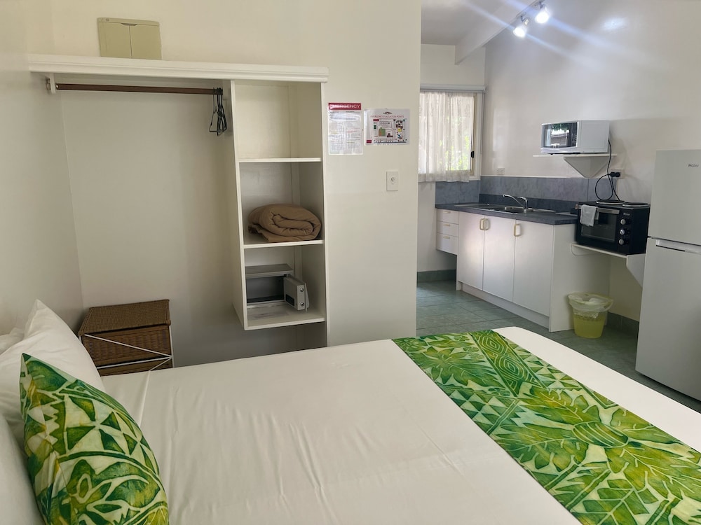 CLUB RARO RESORT 50/75