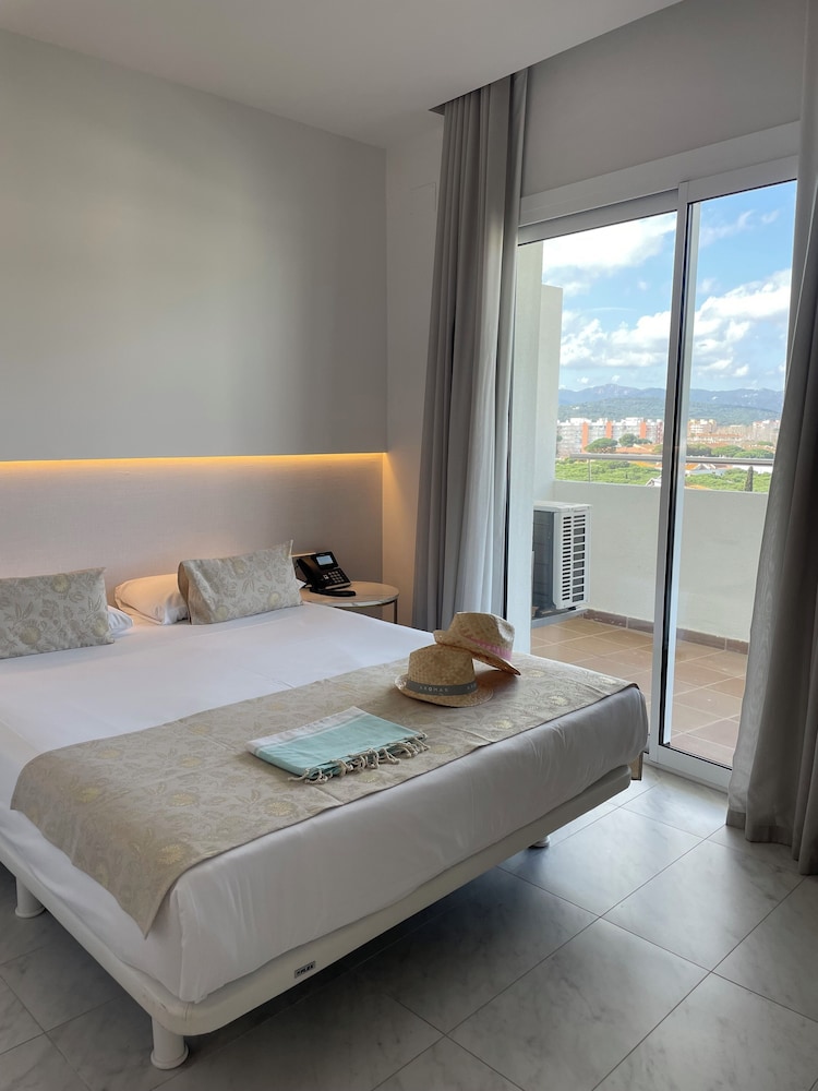 Hotel Aromar 14/45