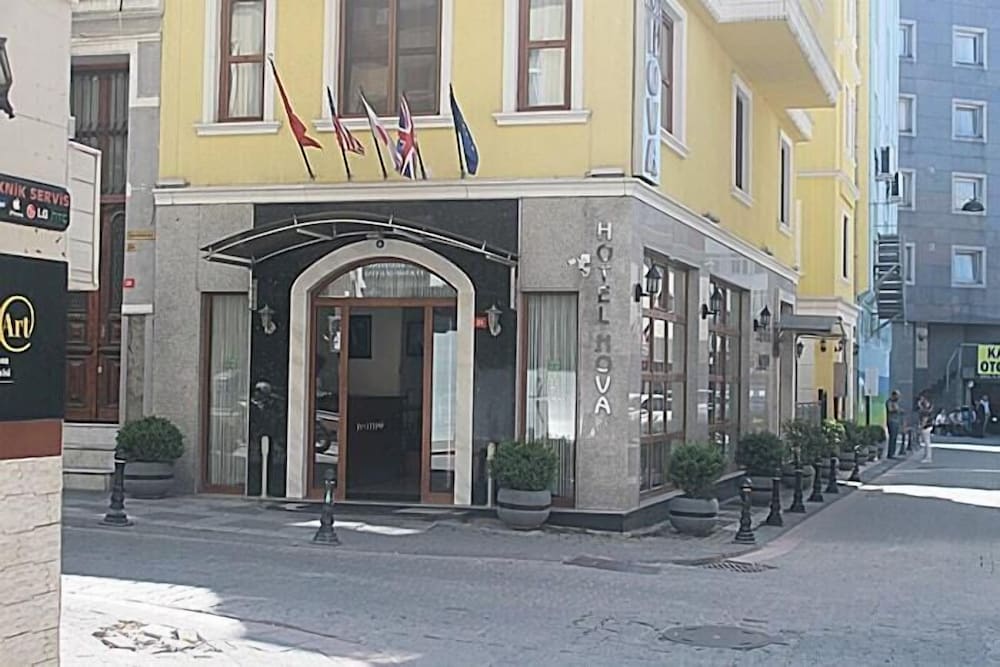 Hotel Nova 20/27