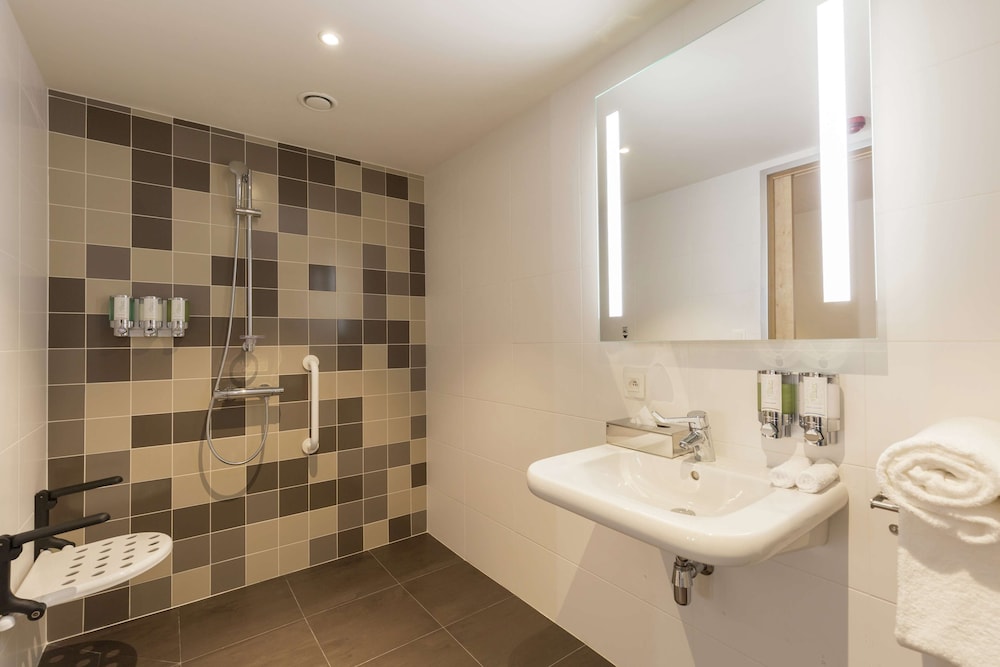 Hampton by Hilton Antwerp Central Station 30/57