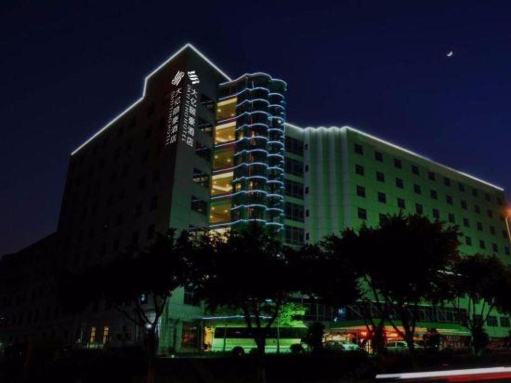 Dayi Yiho Hotel 3/48