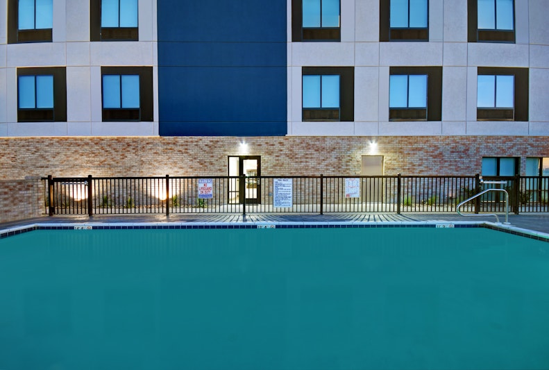 Hampton Inn Midland South 57/58
