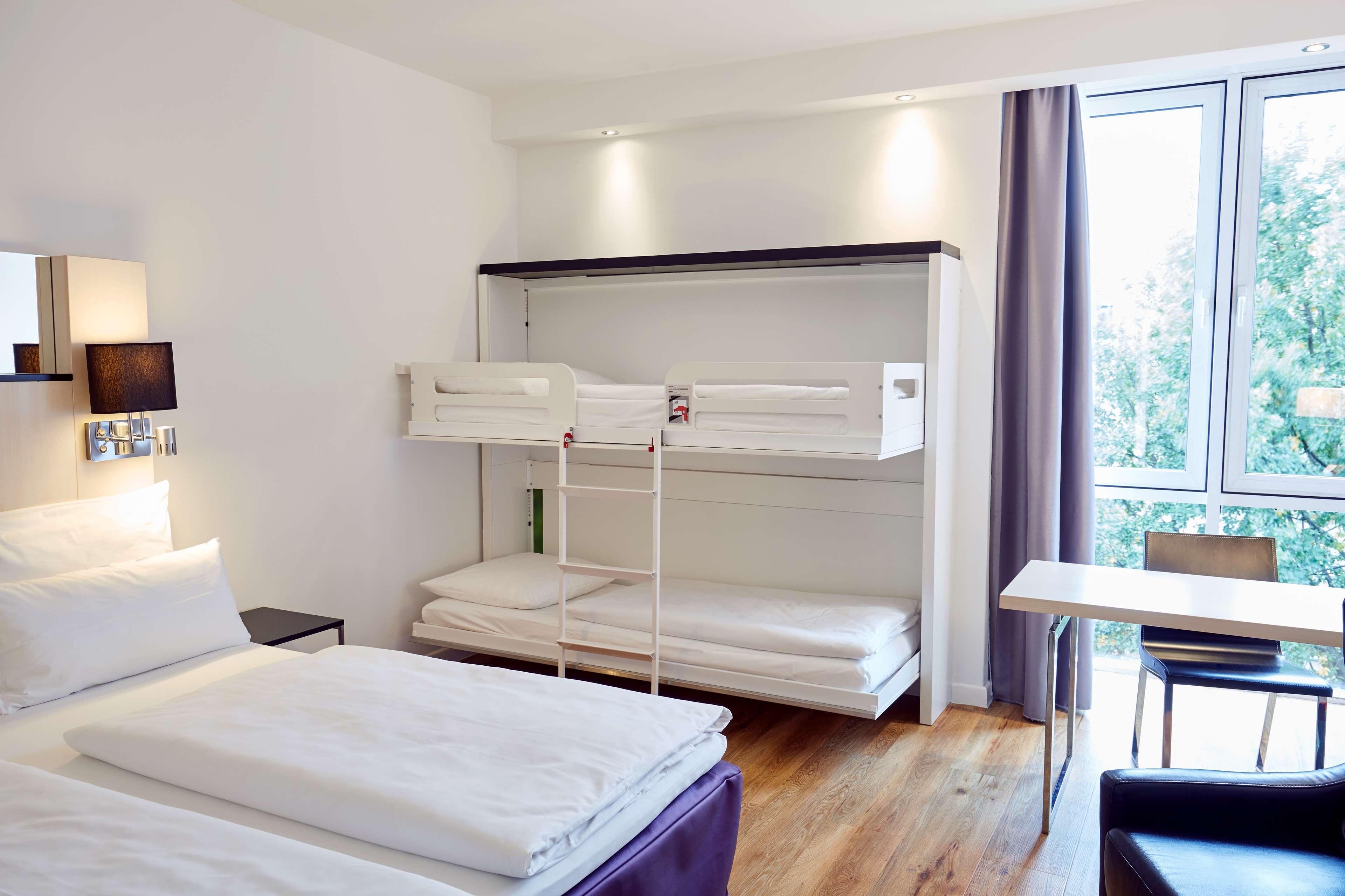 غرفة عائلية بسرير فردي، Scandic Berlin Kurfurstendamm 2/9