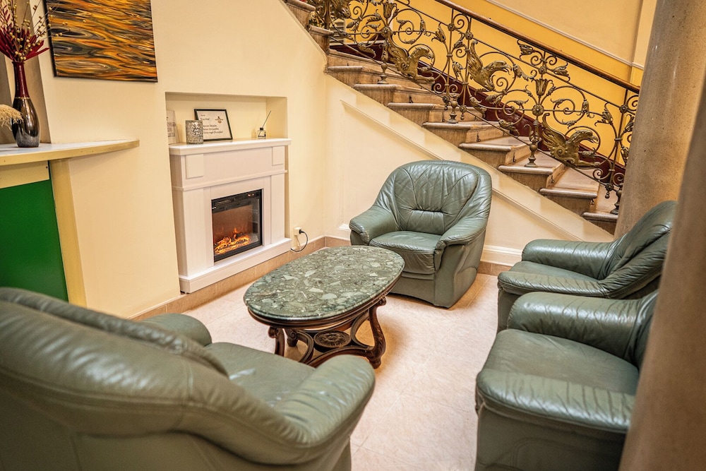 Tisza Hotel 36/50