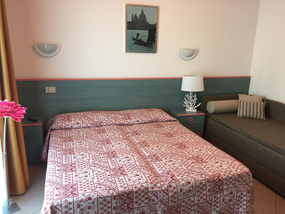 Hotel Storione 10/48