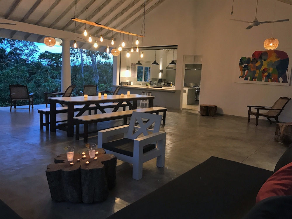 Good Vibes Villas Retreat And Restaurant 27/44