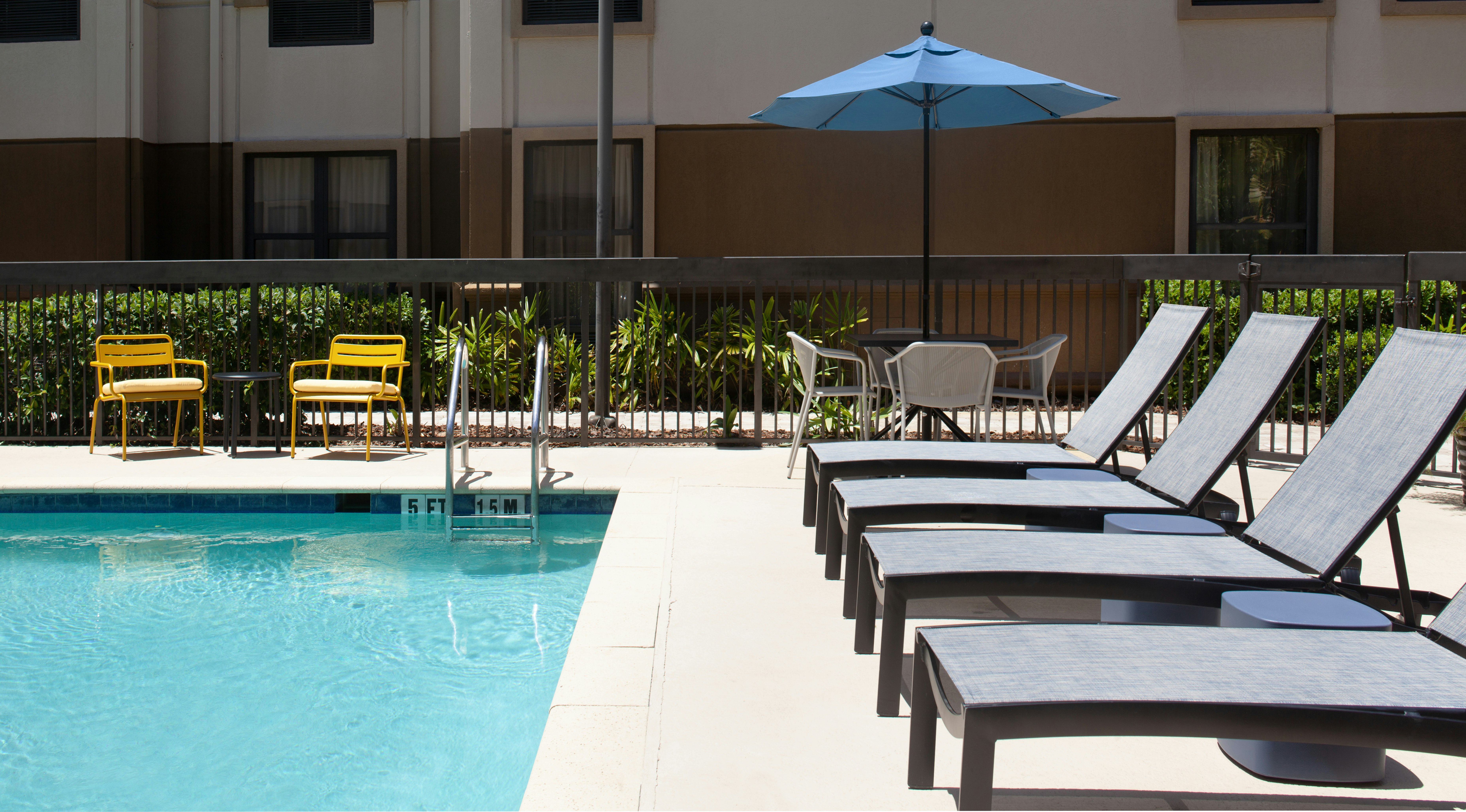 Hampton Inn and Suites Tampa North 44/44