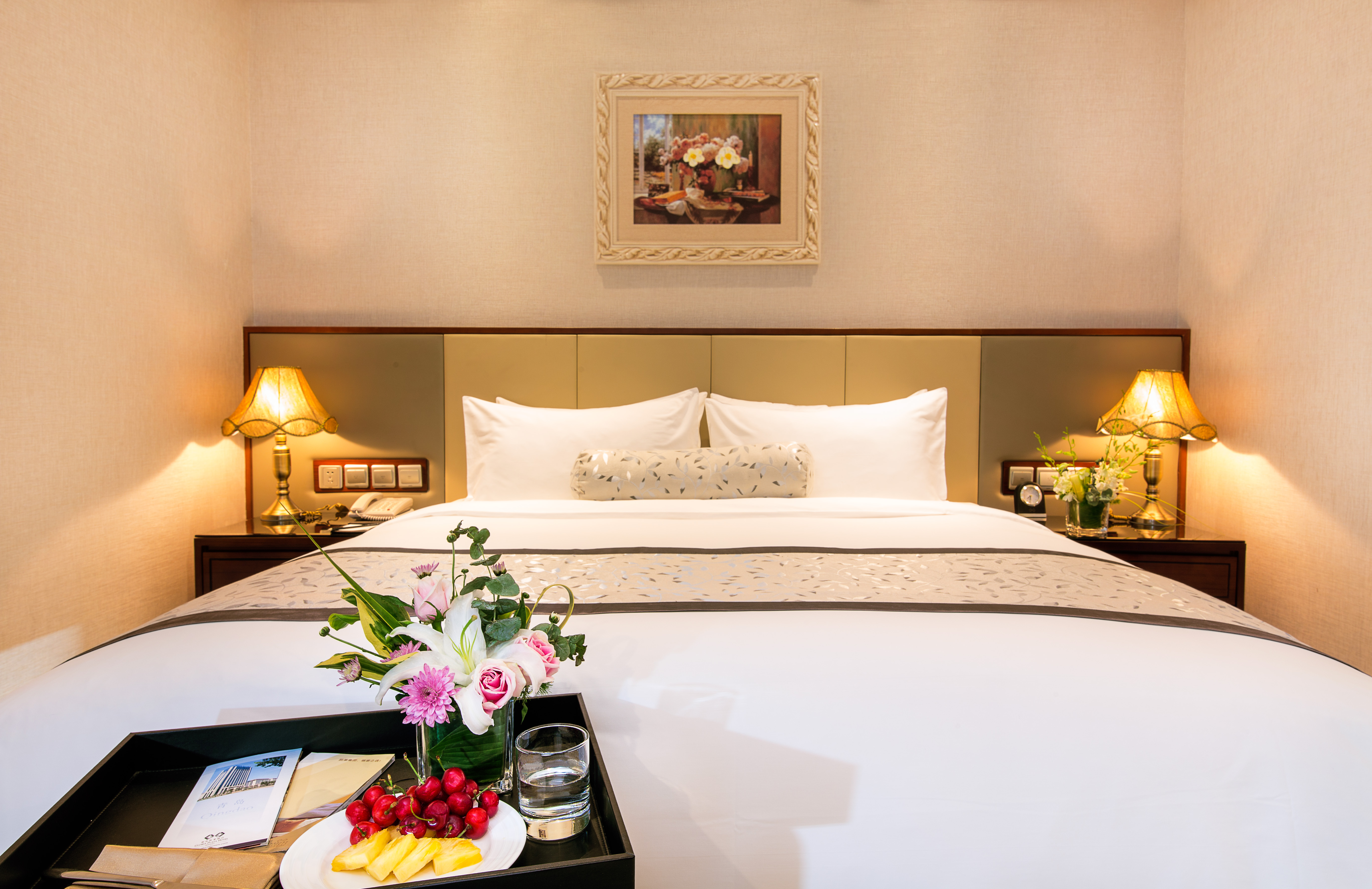 Qingdao Gloria Plaza Hotel 8/22