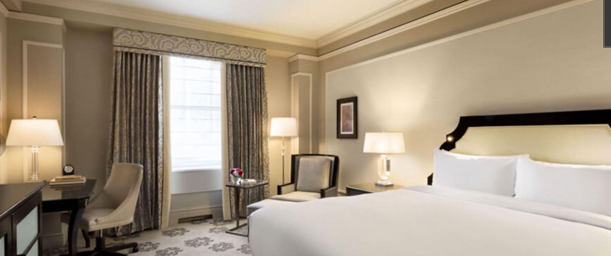 Fairmont Gold, Queen Bed, Executive Lounge Access