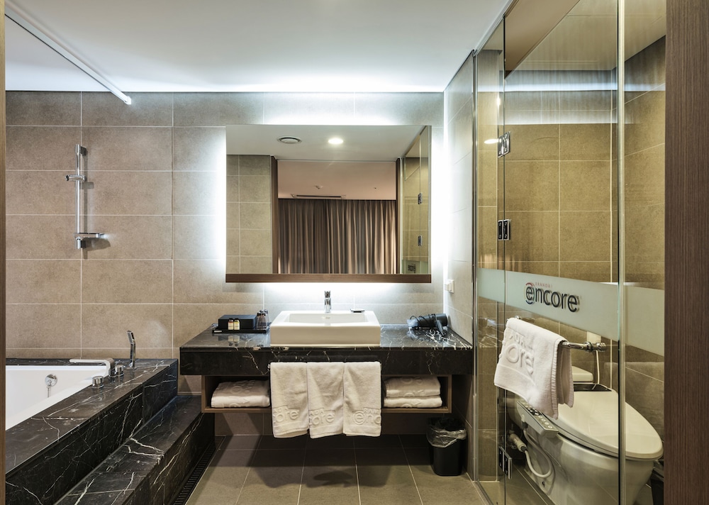 Ramada Encore by Wyndham CheonAn 48/50