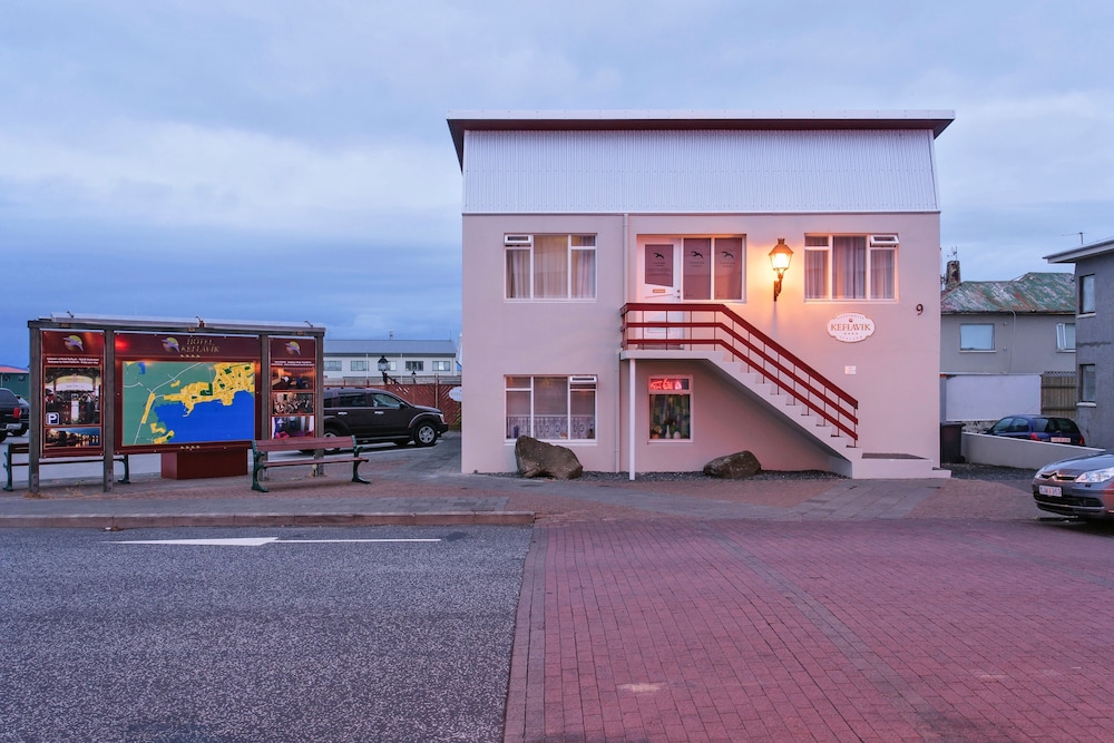 Guesthouse Keflavik 2/52