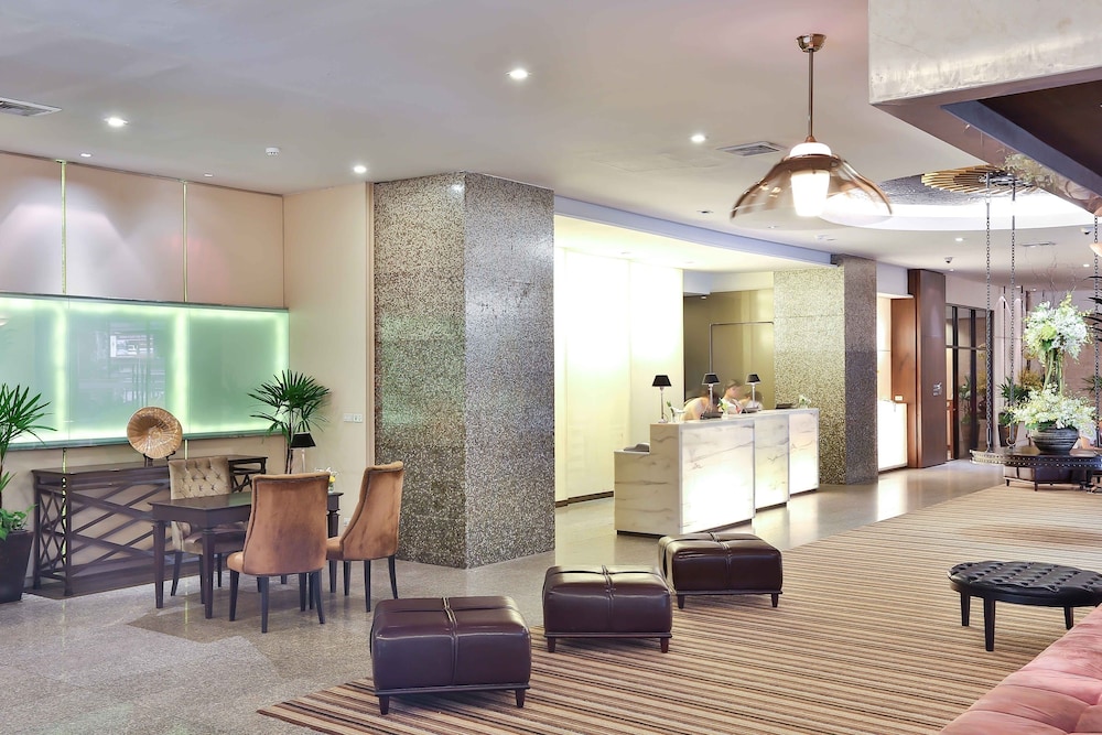 Sunbeam Hotel Pattaya 10/66