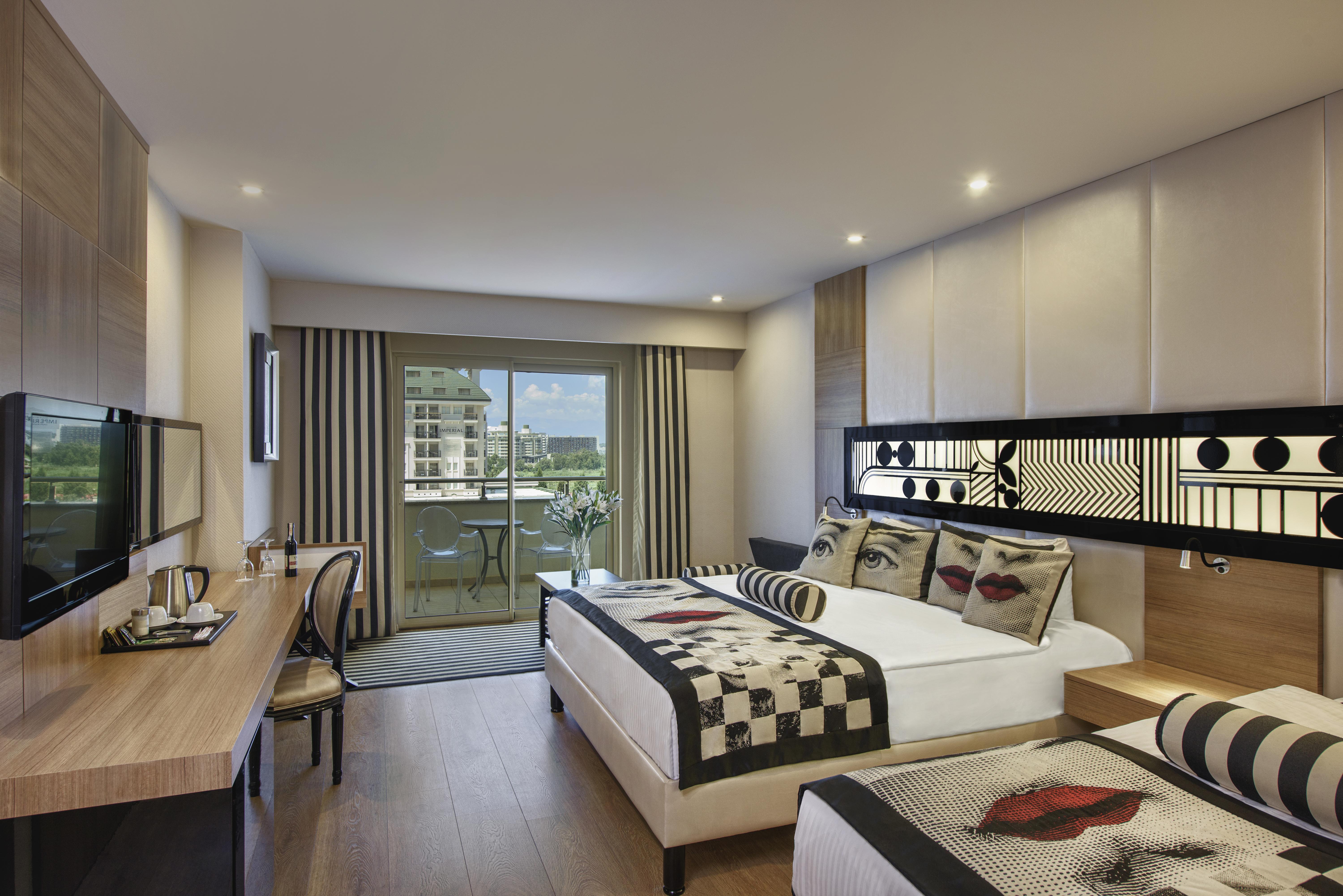 Superior, Double Bed, Sea Side