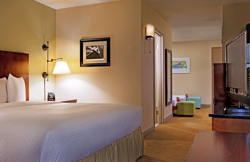 Doubletree By Hilton Boston North Shore 13/64